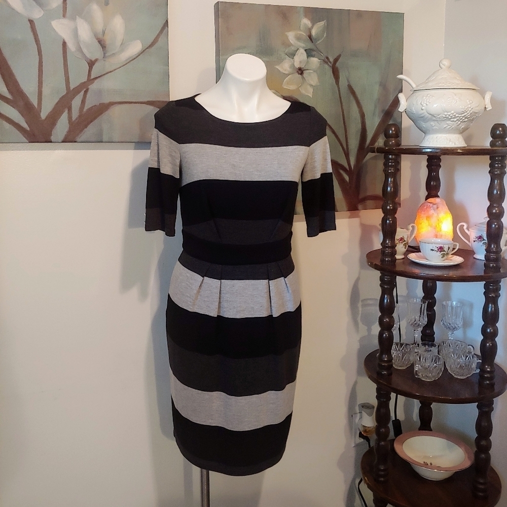 Vince Camuto black & gray work casual dress